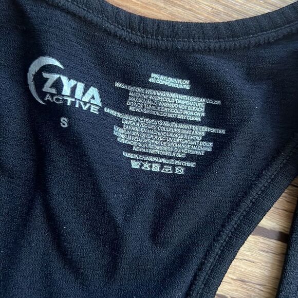 Zyia Active size S Black Seamless Tank Top - Picture 3 of 6